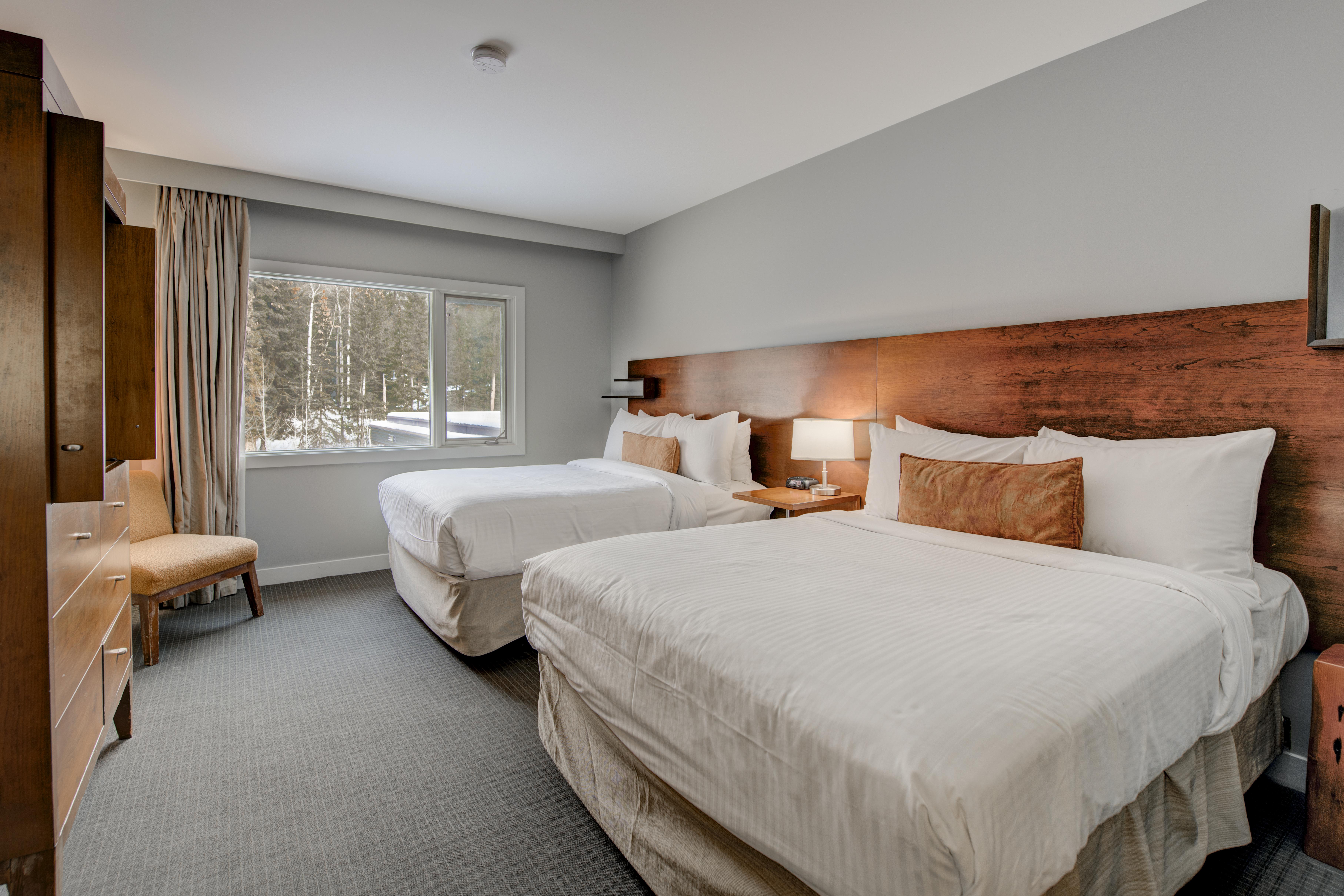 The Juniper Hotel & Bistro Банф Экстерьер фото